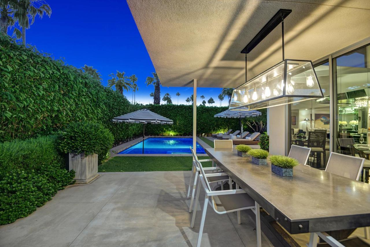 Canyon Palms Estate- Ultra-Luxe, Pool, Spa, Firepit, Outdoor Kitchen & More Palm Springs Exterior photo